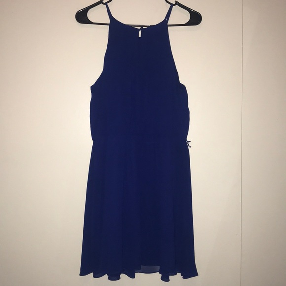 Halter top blue dress - Picture 2 of 3